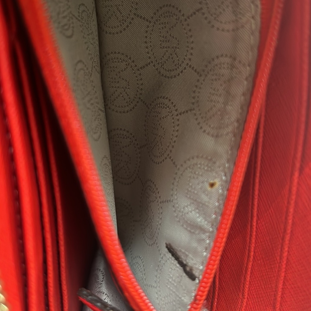 Michael Kors Bright red zip around continental wallet - Picture 6 of 8